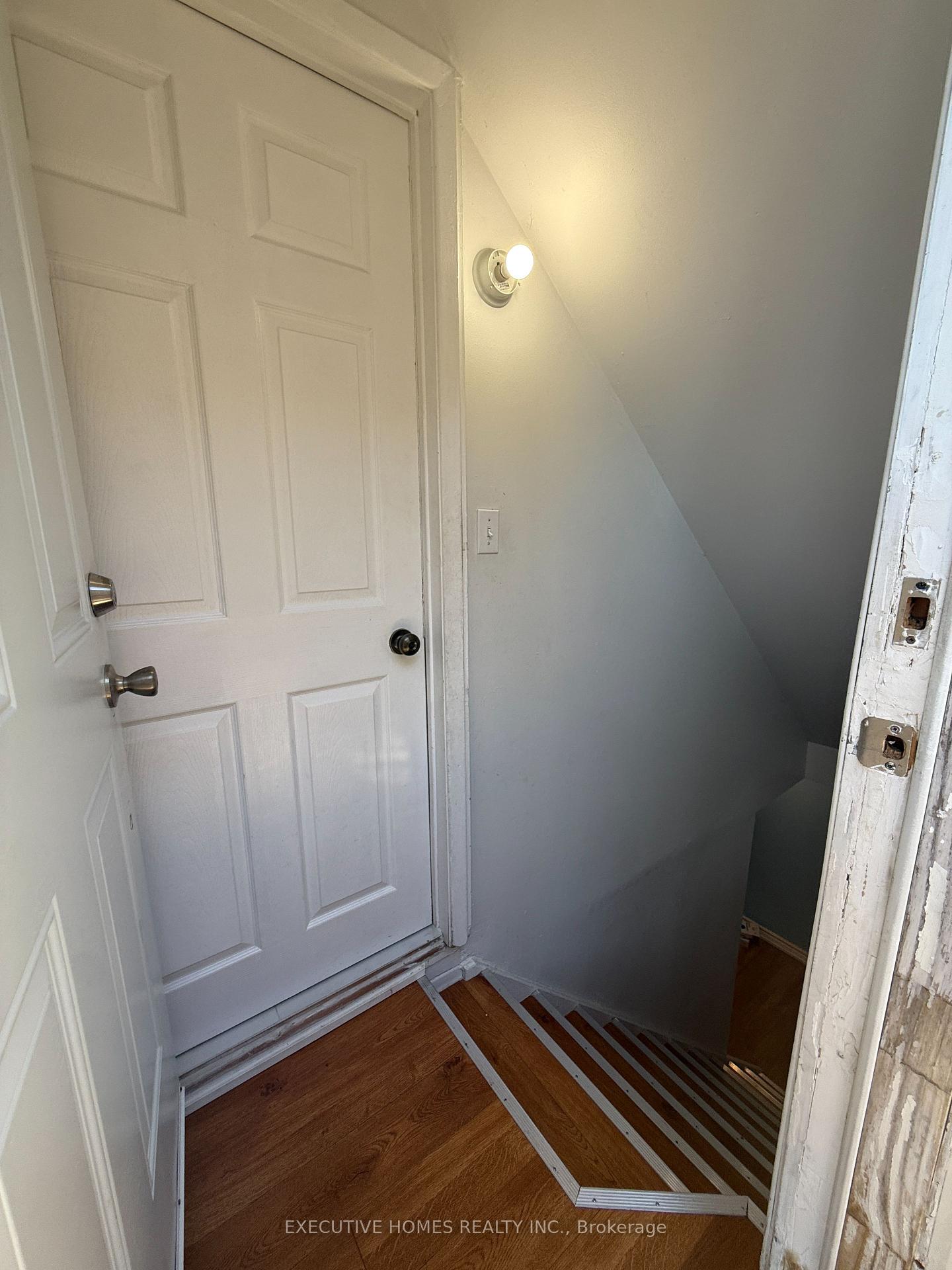 Photo 20 of 53 Chase Court, Markham, Milliken Mills East — HOMEH