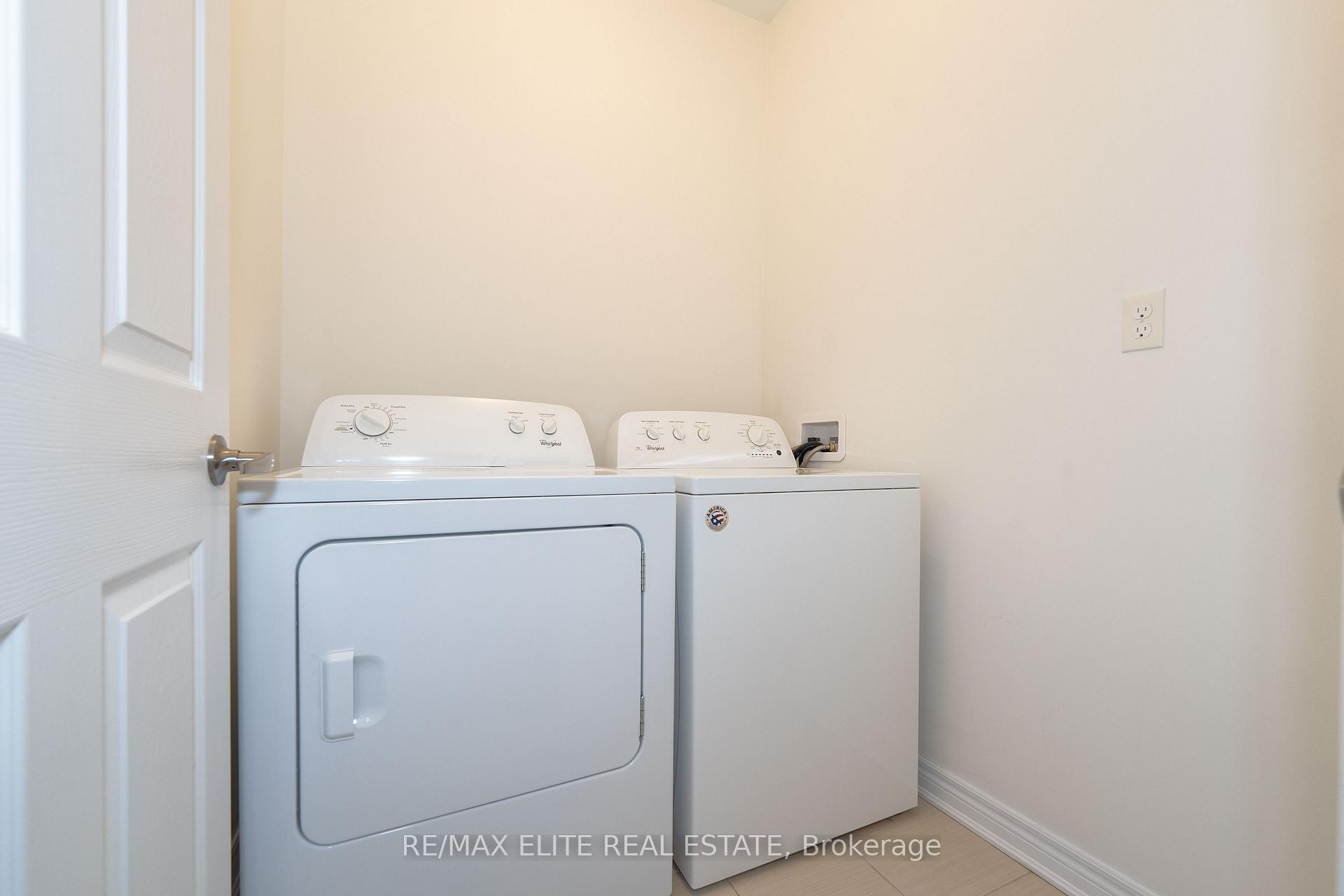 Photo 32 of 32 Titan Trail, Markham, Cedarwood — HOMEH