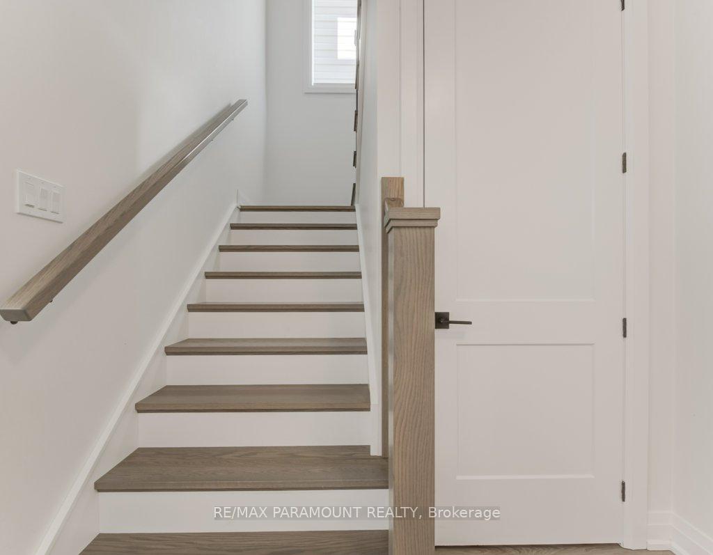 Photo 21 of 19 Jacob Detweiller Drive, Kitchener — HOMEH
