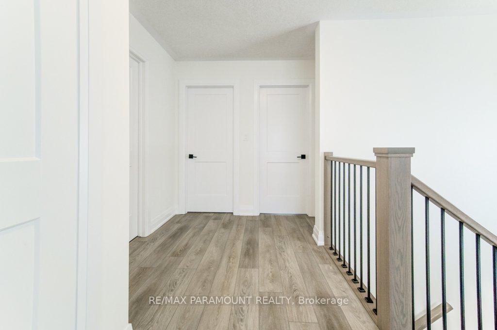 Photo 23 of 19 Jacob Detweiller Drive, Kitchener — HOMEH