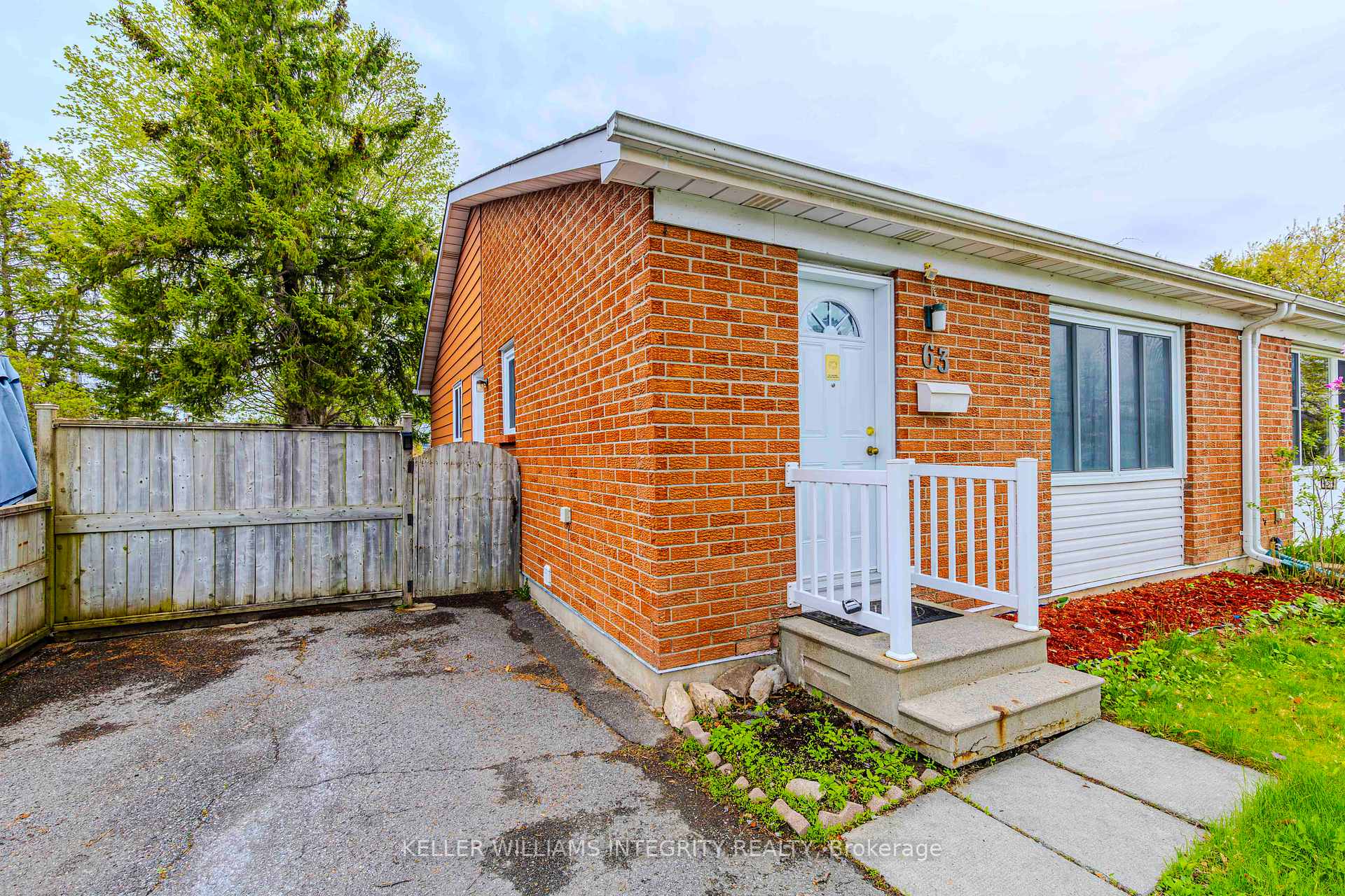 Photo 1 of 63 Morton Drive, Ottawa, Kanata - Glencairn/Hazeldean — HOMEH