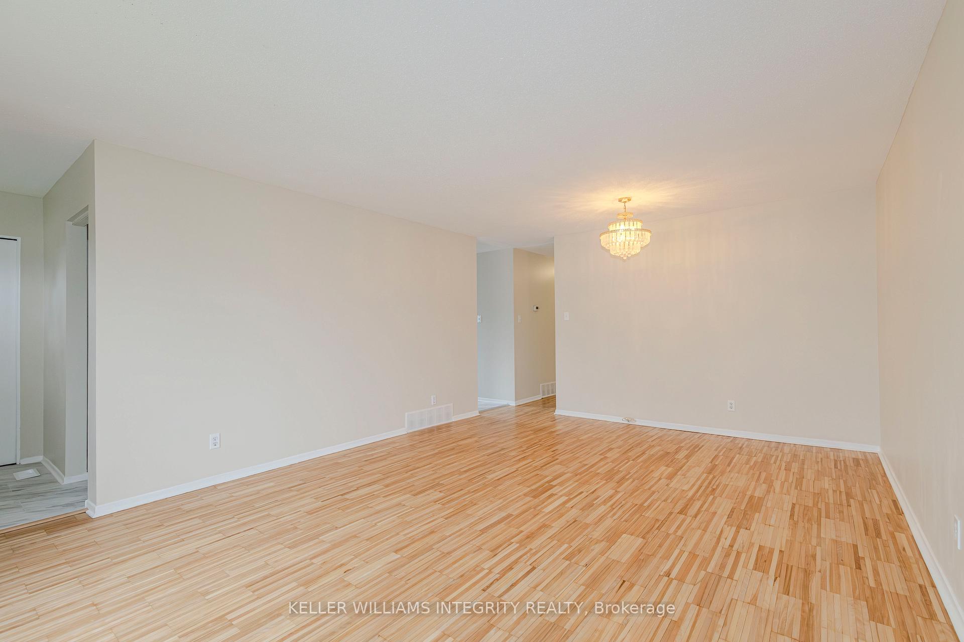 Photo 4 of 63 Morton Drive, Ottawa, Kanata - Glencairn/Hazeldean — HOMEH