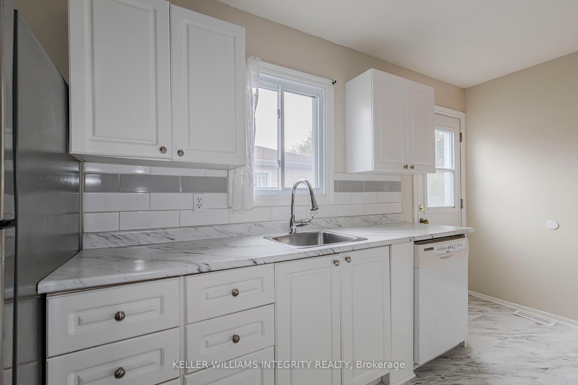 Photo 8 of 63 Morton Drive, Ottawa, Kanata - Glencairn/Hazeldean — HOMEH