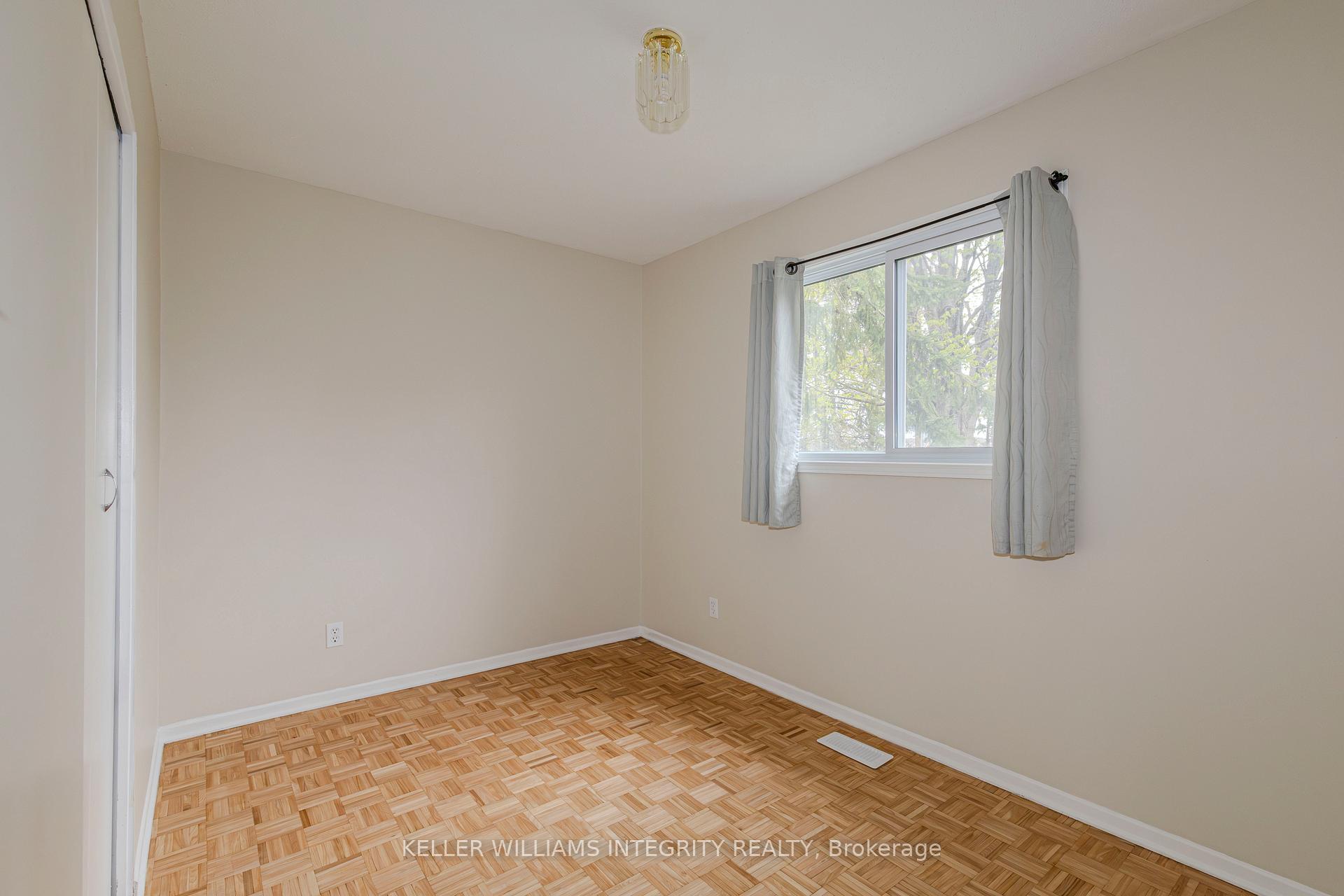 Photo 15 of 63 Morton Drive, Ottawa, Kanata - Glencairn/Hazeldean — HOMEH