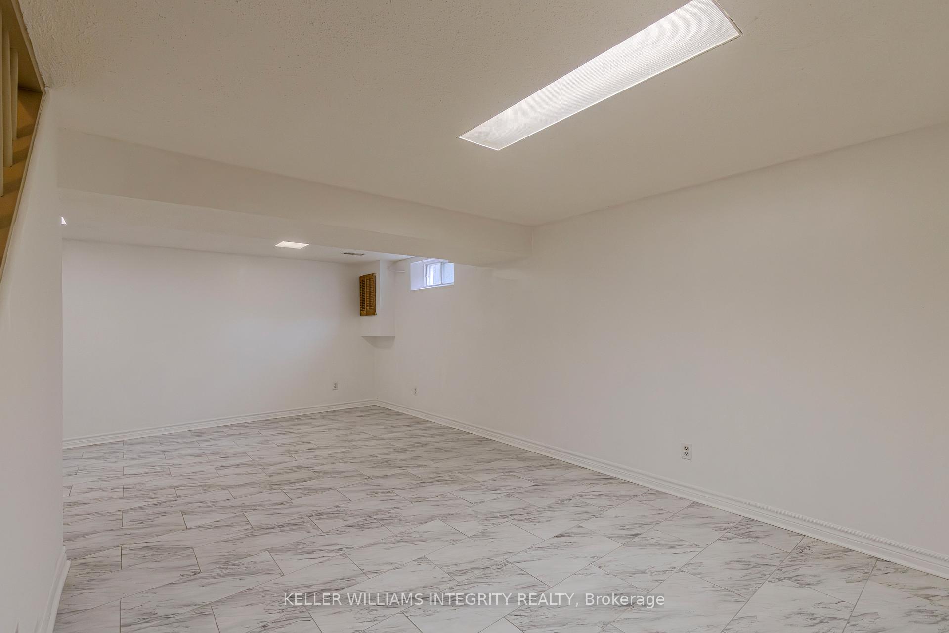 Photo 17 of 63 Morton Drive, Ottawa, Kanata - Glencairn/Hazeldean — HOMEH