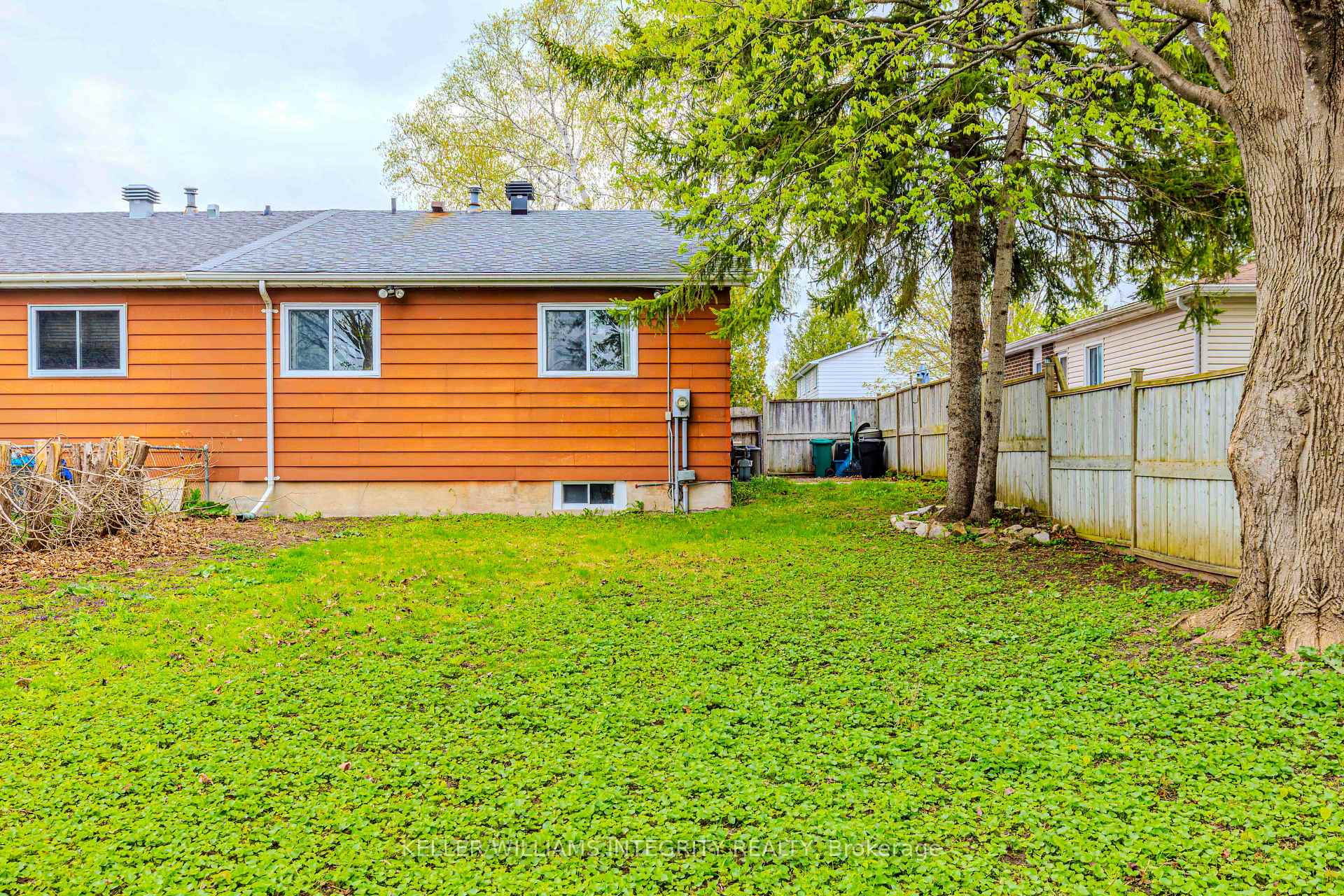 Photo 26 of 63 Morton Drive, Ottawa, Kanata - Glencairn/Hazeldean — HOMEH