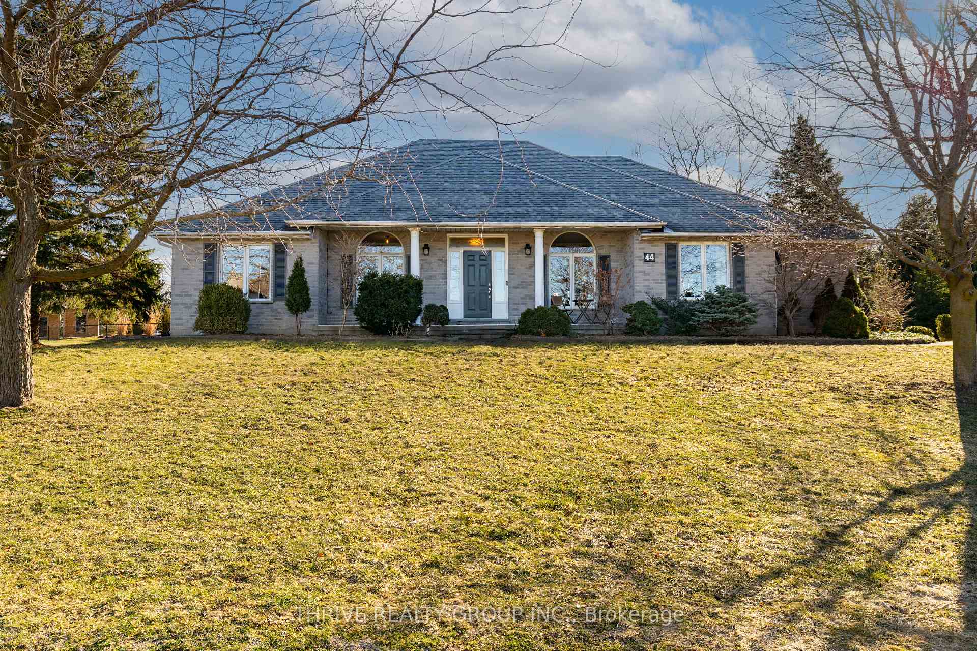 Front of 44 Wynfield Lane