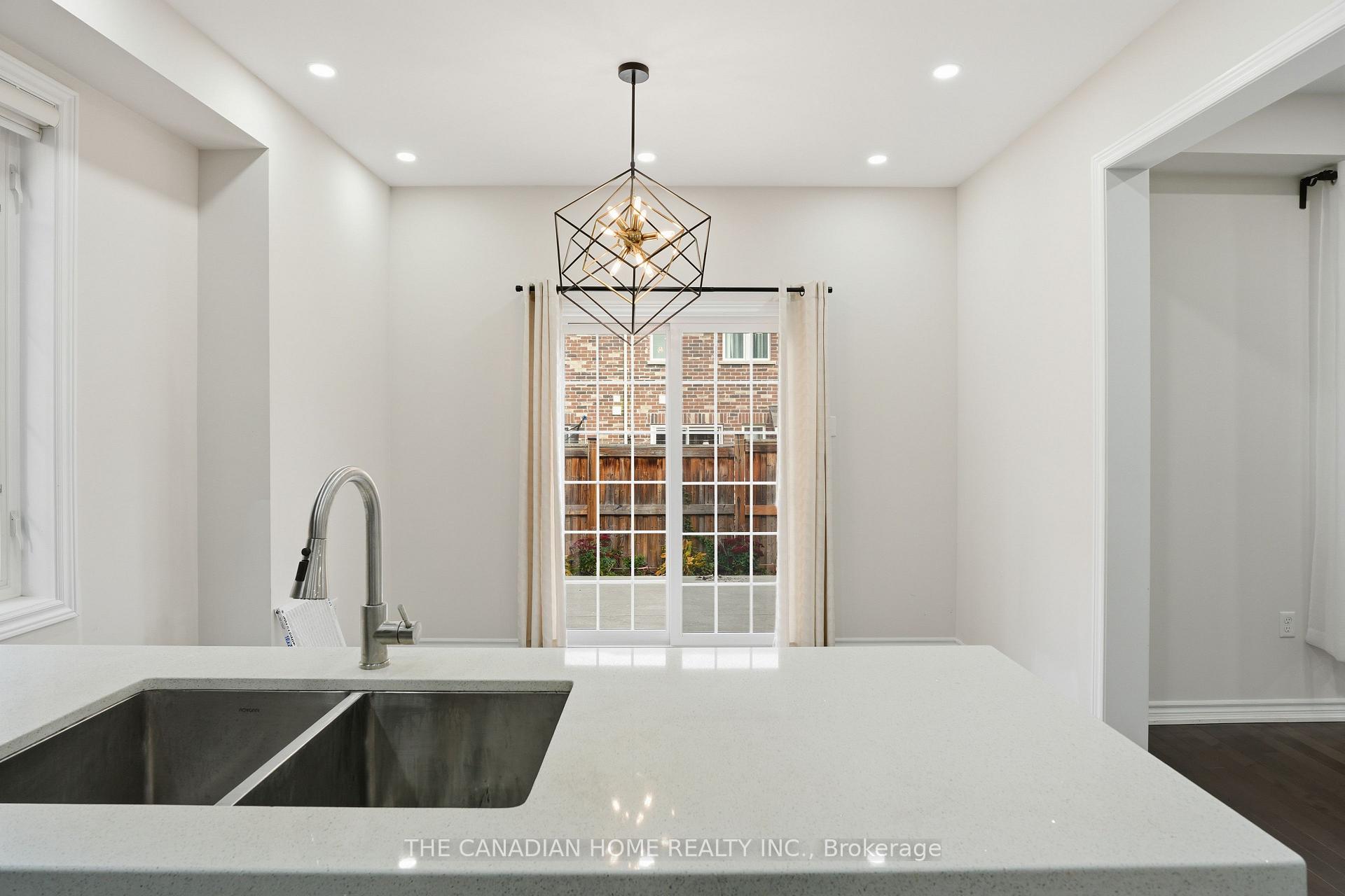 Photo 15 of 600 Sanderson Crescent, Milton, Clarke — HOMEH