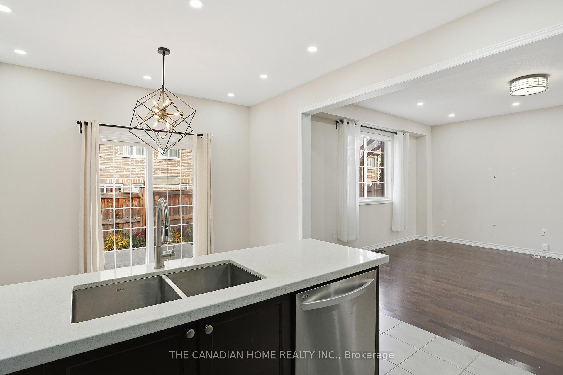 Photo 16 of 600 Sanderson Crescent, Milton, Clarke — HOMEH