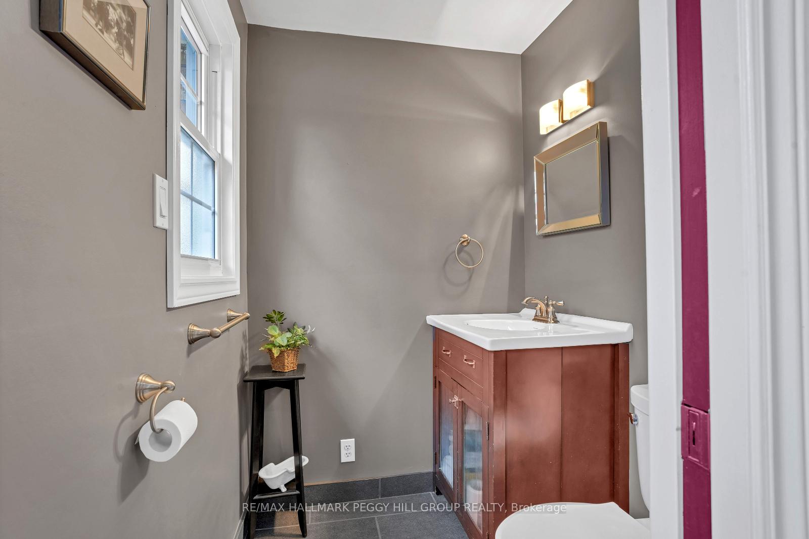 Photo 8 of 406 Mill Street, Kitchener — HOMEH