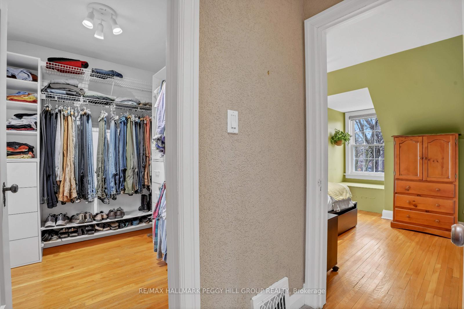 Photo 13 of 406 Mill Street, Kitchener — HOMEH