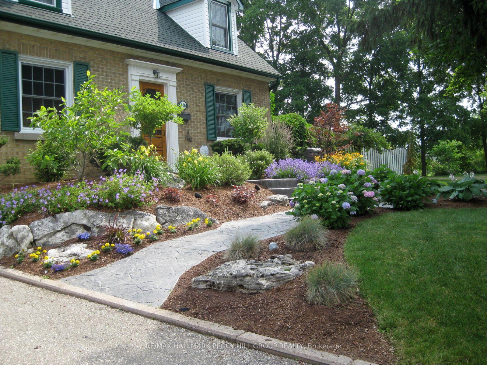 Photo 20 of 406 Mill Street, Kitchener — HOMEH