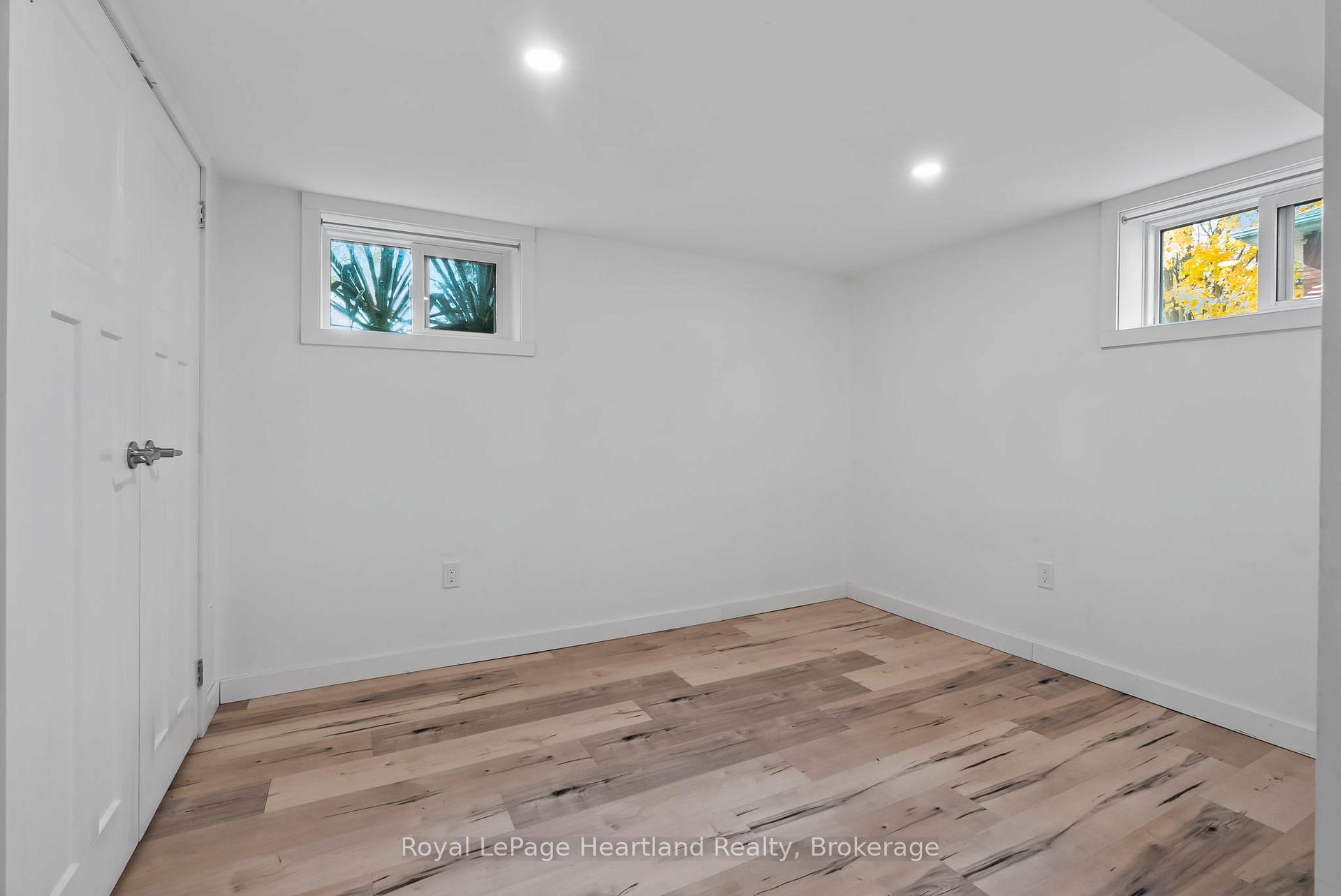 Photo 32 of 87 George Street N, Minto — HOMEH