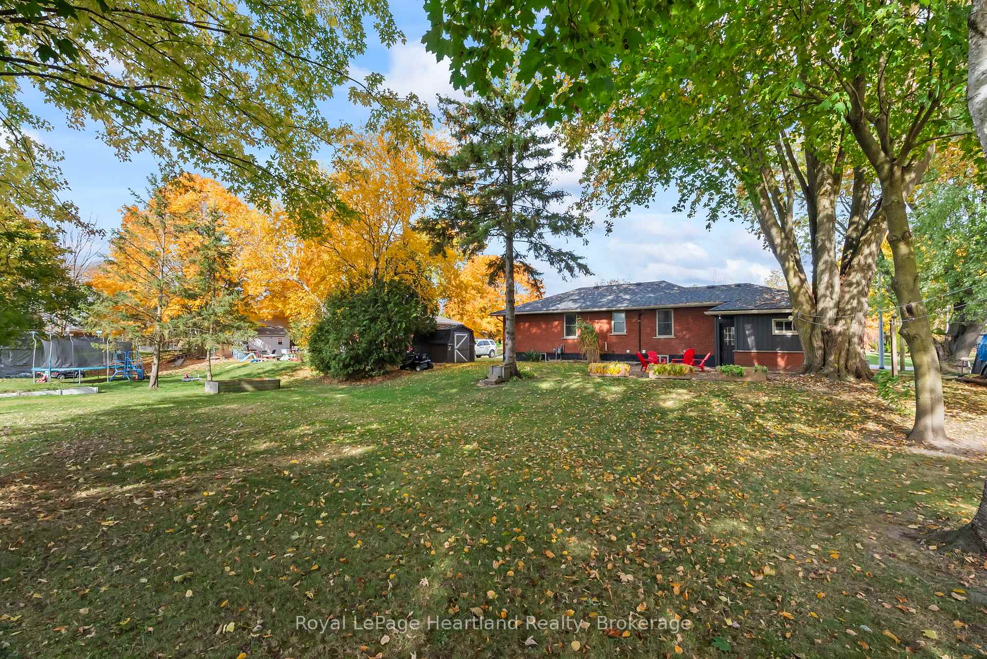 Photo 39 of 87 George Street N, Minto — HOMEH