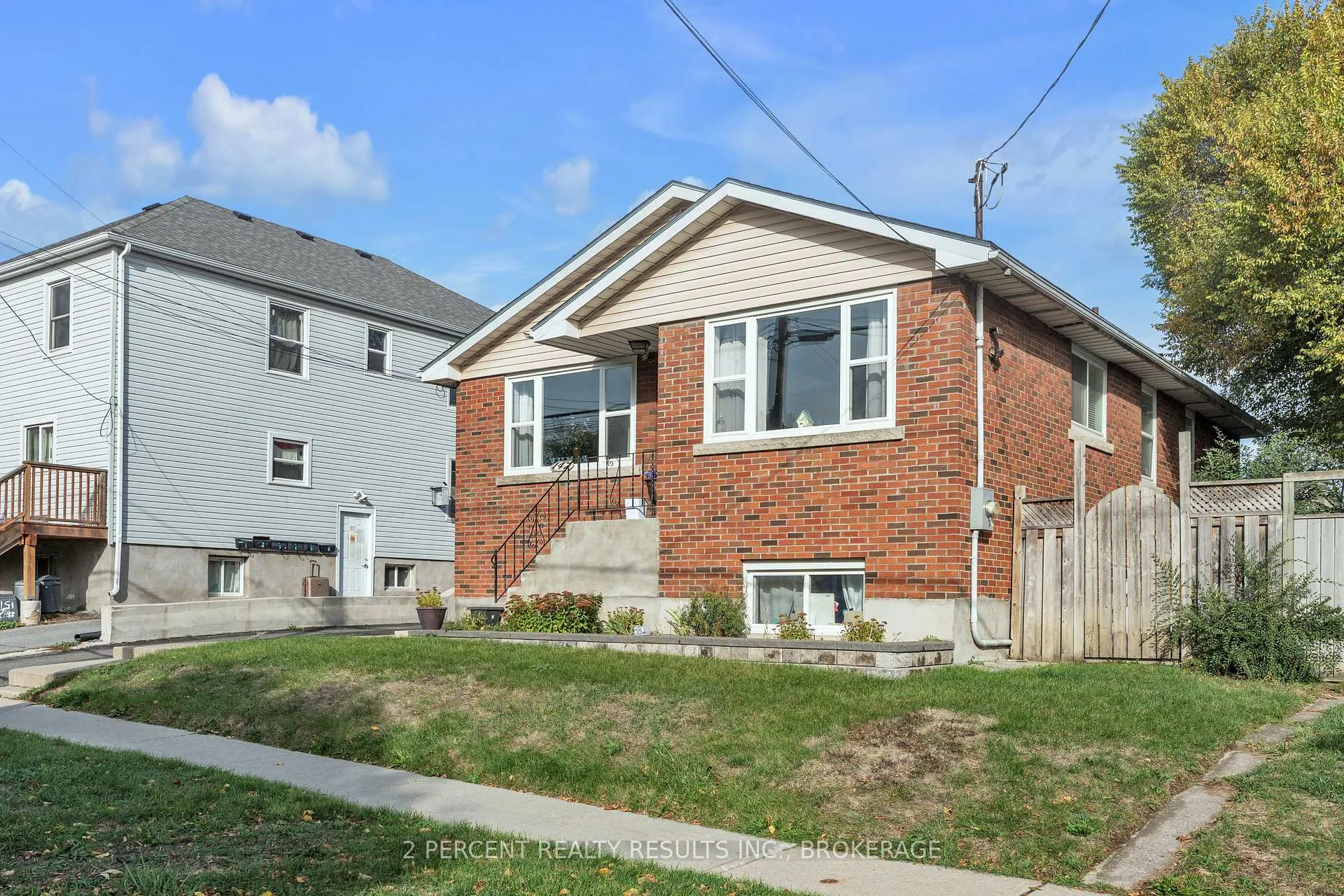 Photo 2 of 147 Fraser Street, Kingston, East of Sir John A. Blvd — HOMEH