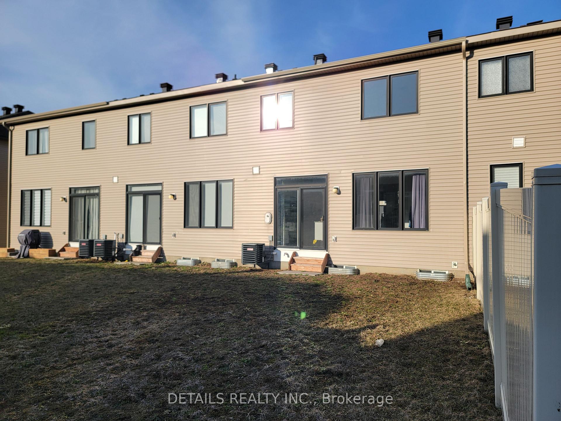 Photo 29 of 555 Arosa Way, Ottawa, Kanata - Emerald Meadows/Trailwest — HOMEH