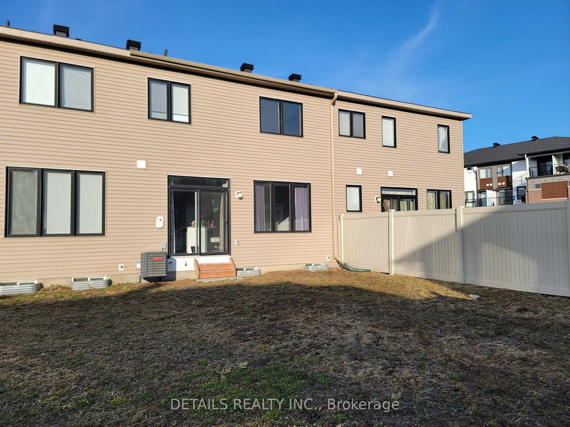 Photo 30 of 555 Arosa Way, Ottawa, Kanata - Emerald Meadows/Trailwest — HOMEH