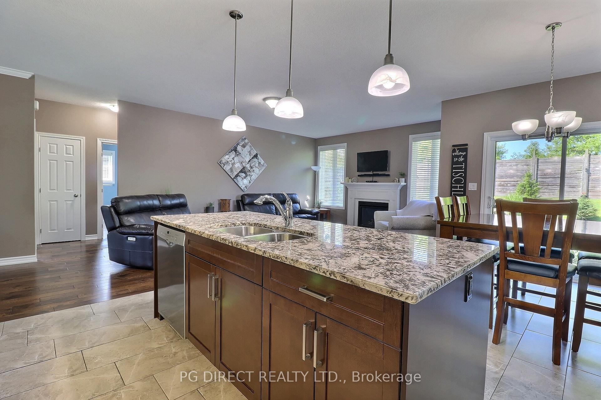 Photo 6 of 67 Caverhill Crescent, Middlesex Centre, Komoka — HOMEH