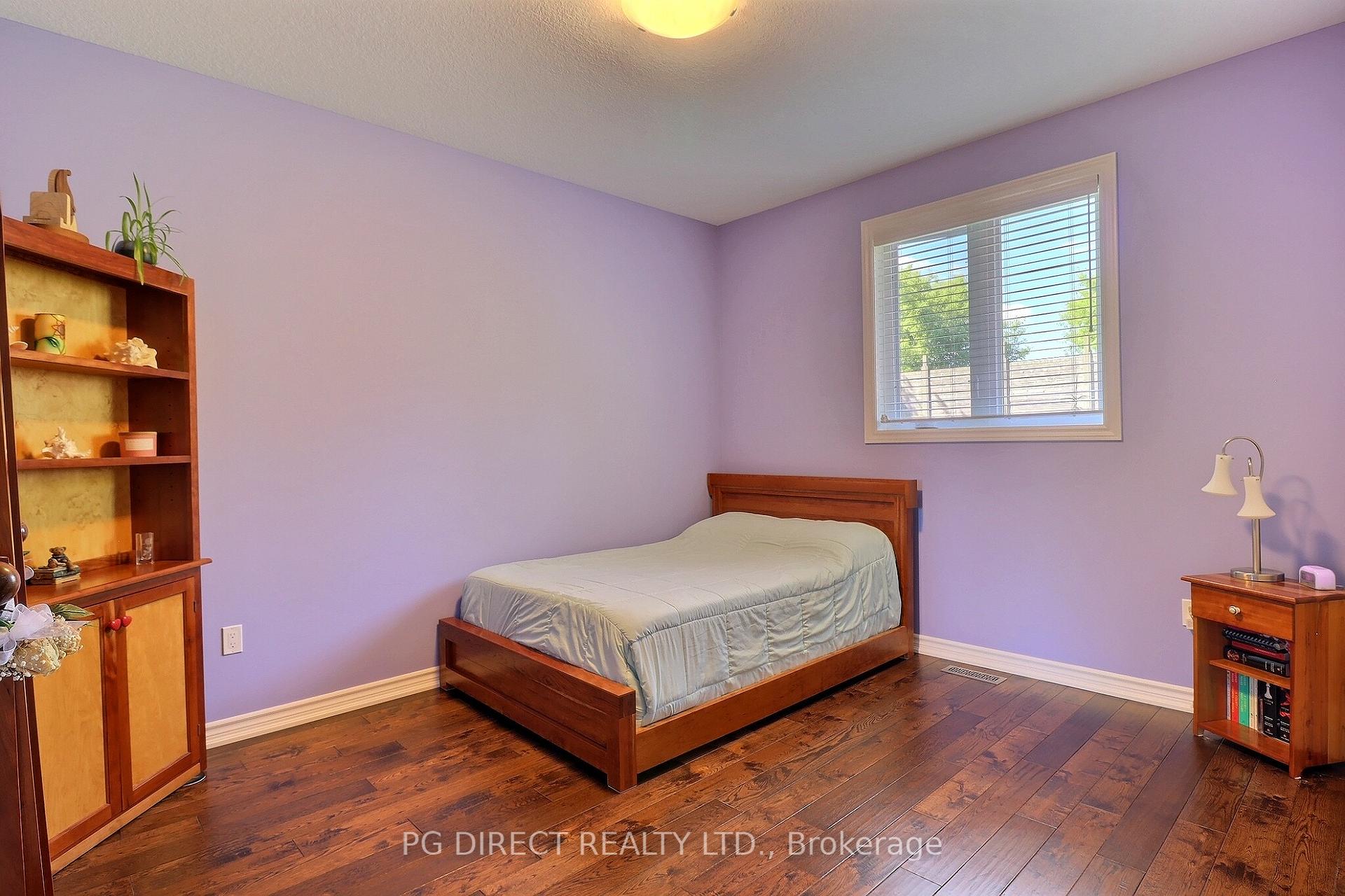 Photo 9 of 67 Caverhill Crescent, Middlesex Centre, Komoka — HOMEH