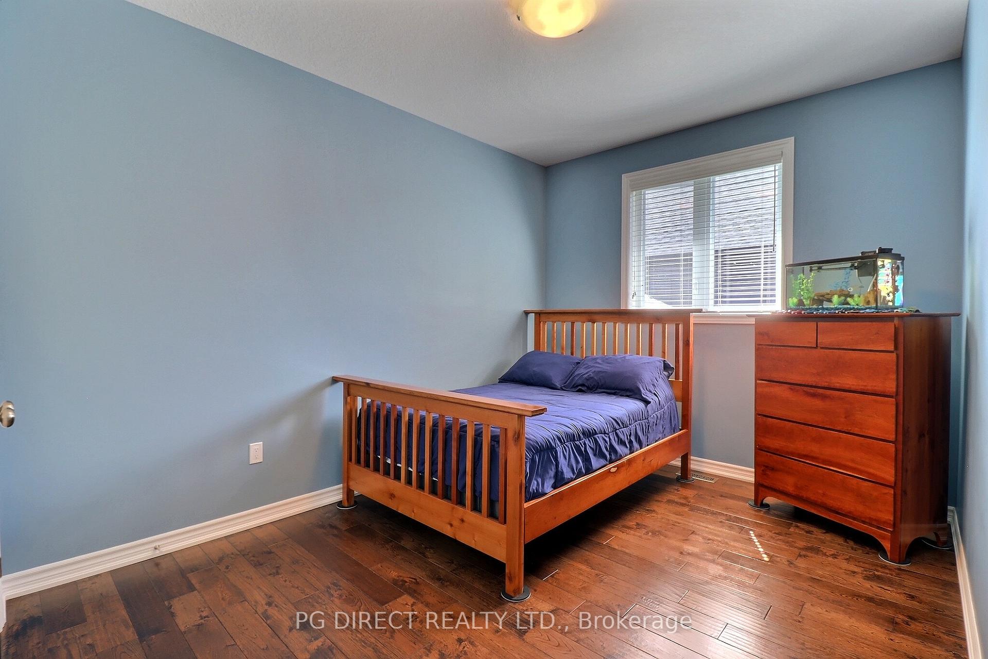 Photo 10 of 67 Caverhill Crescent, Middlesex Centre, Komoka — HOMEH