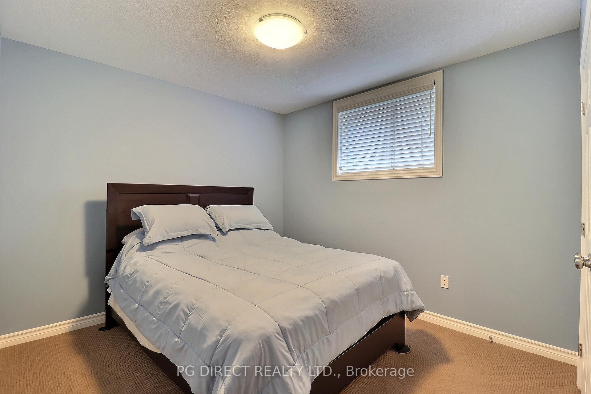 Photo 15 of 67 Caverhill Crescent, Middlesex Centre, Komoka — HOMEH