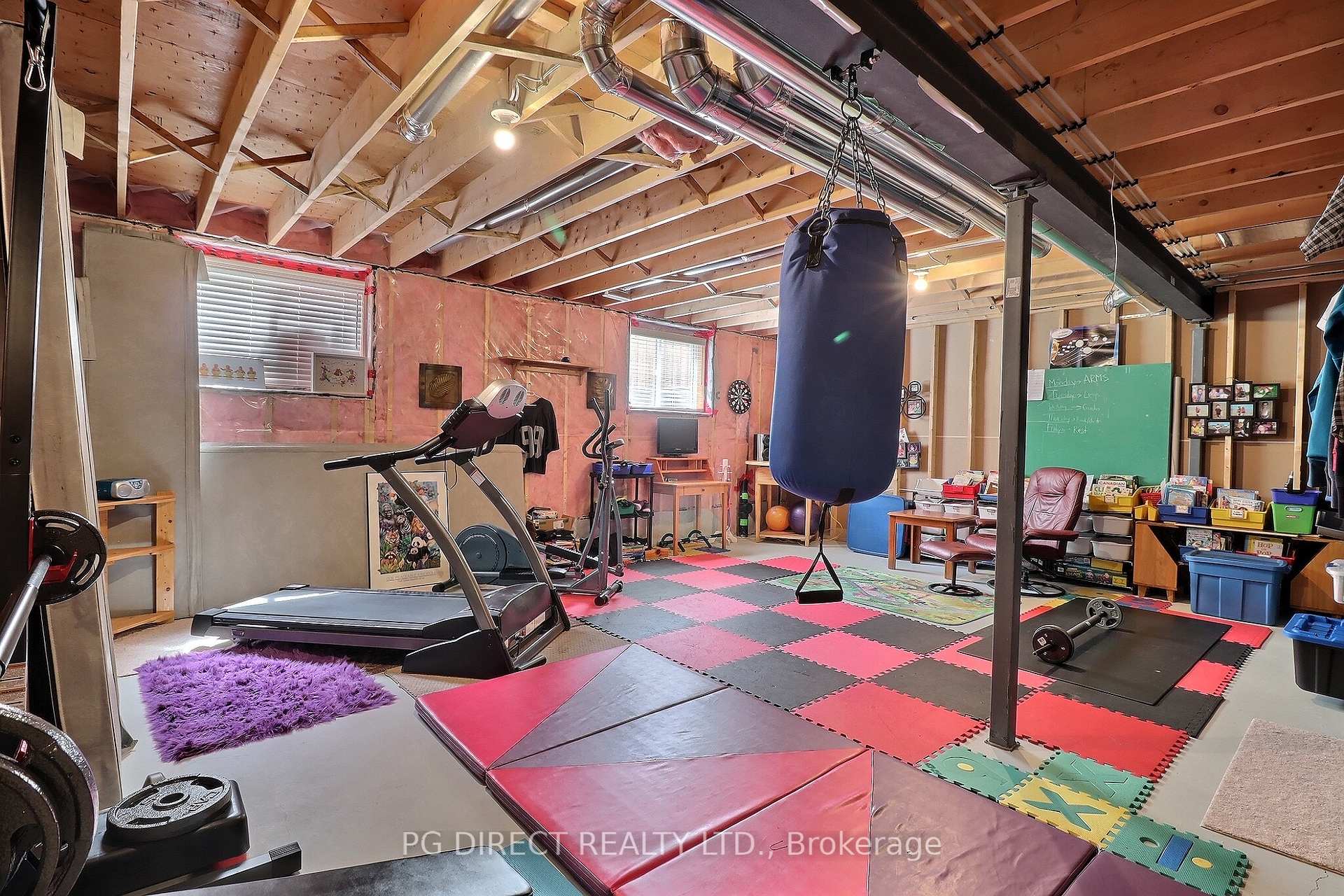 Photo 17 of 67 Caverhill Crescent, Middlesex Centre, Komoka — HOMEH