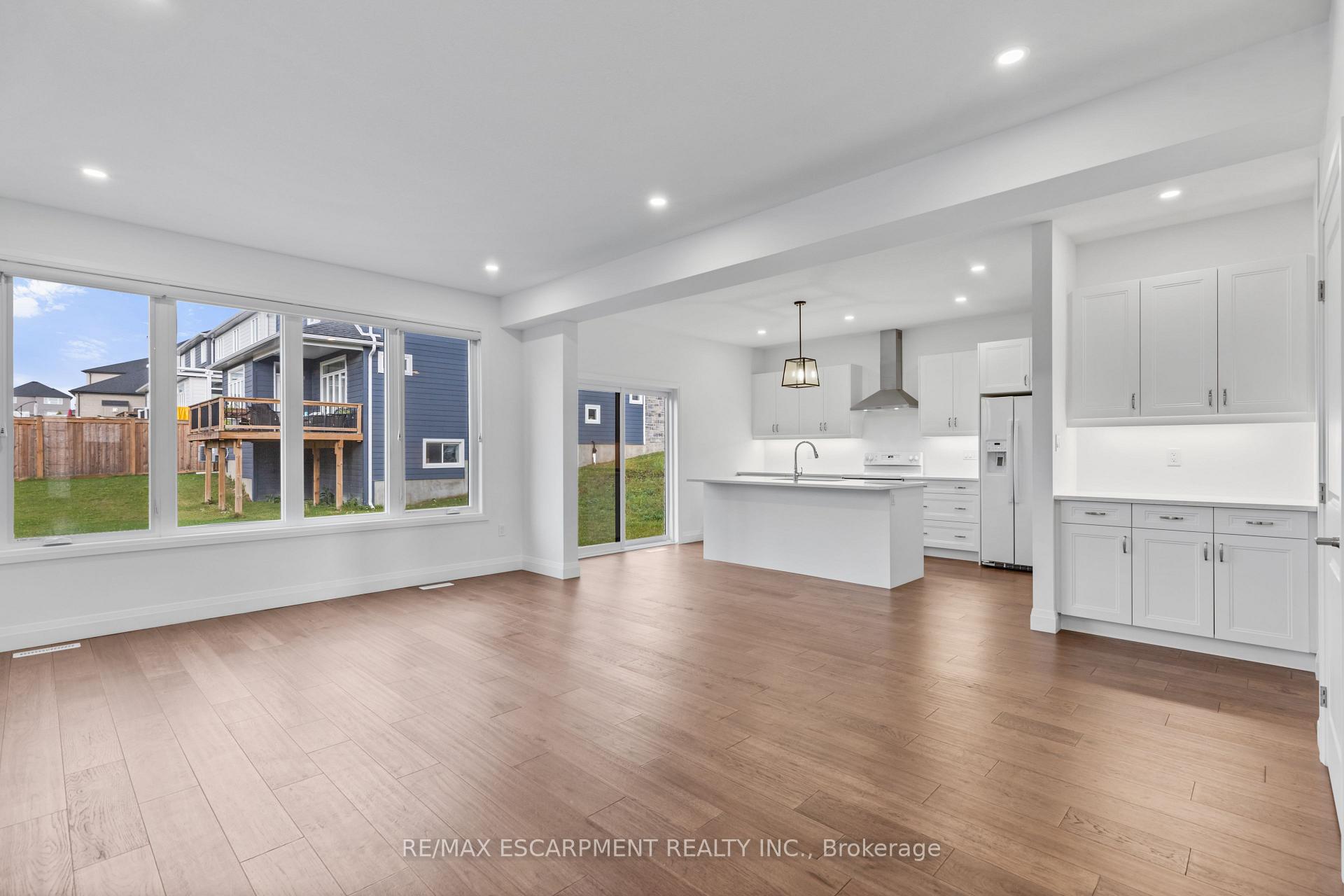 Photo 5 of 128 Basil Crescent, Middlesex Centre, Ilderton — HOMEH