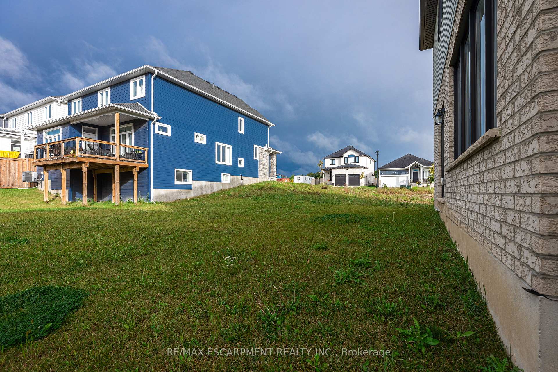 Photo 30 of 128 Basil Crescent, Middlesex Centre, Ilderton — HOMEH