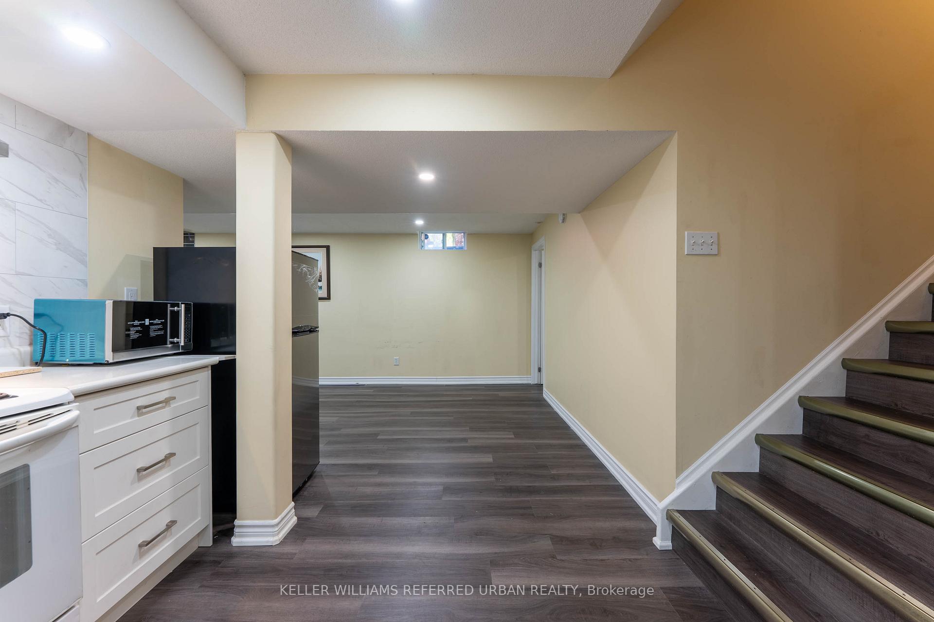 Photo 5 of 59 Moss Creek Boulevard, Markham, Cachet — HOMEH