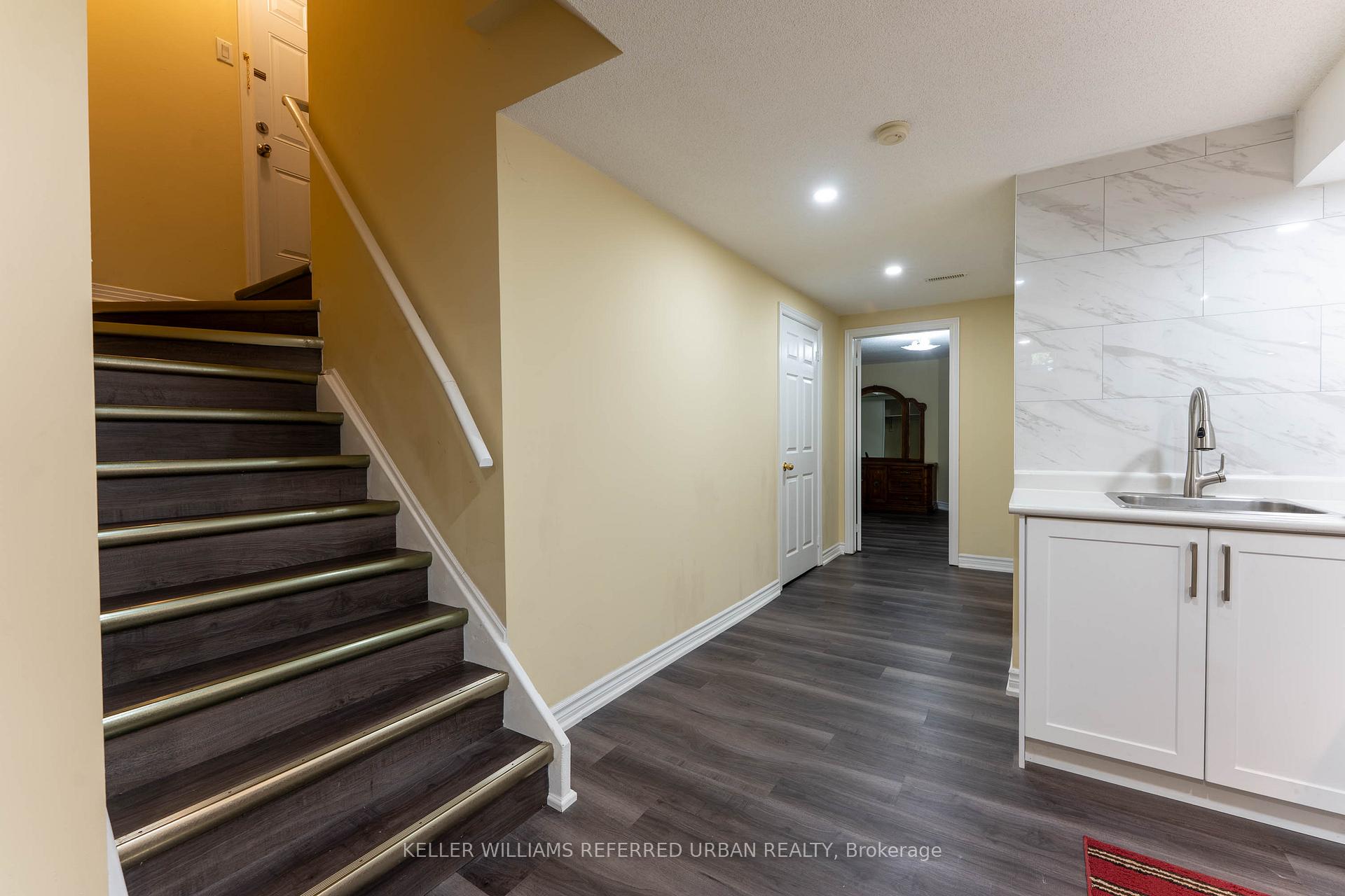 Photo 6 of 59 Moss Creek Boulevard, Markham, Cachet — HOMEH