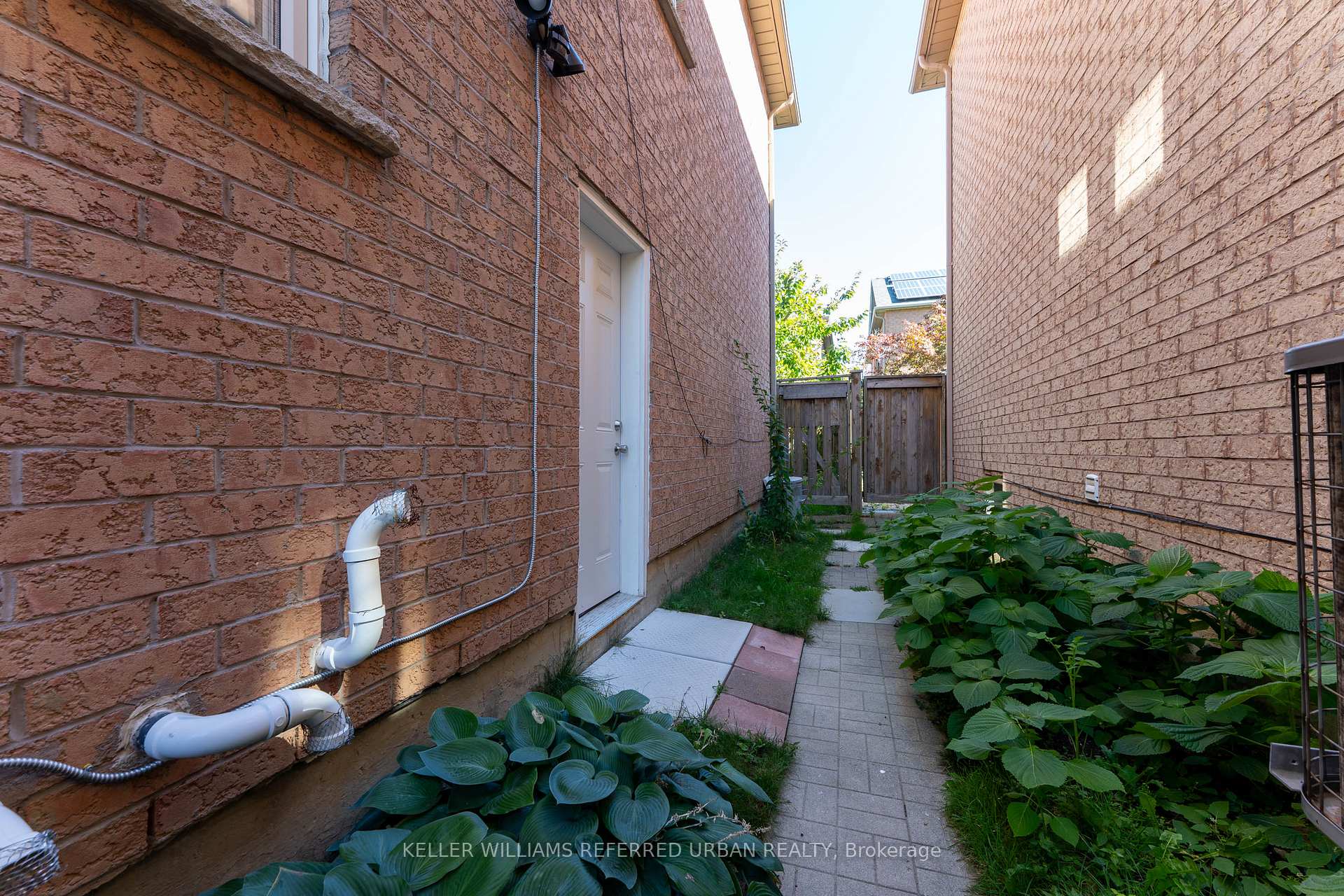 Photo 15 of 59 Moss Creek Boulevard, Markham, Cachet — HOMEH