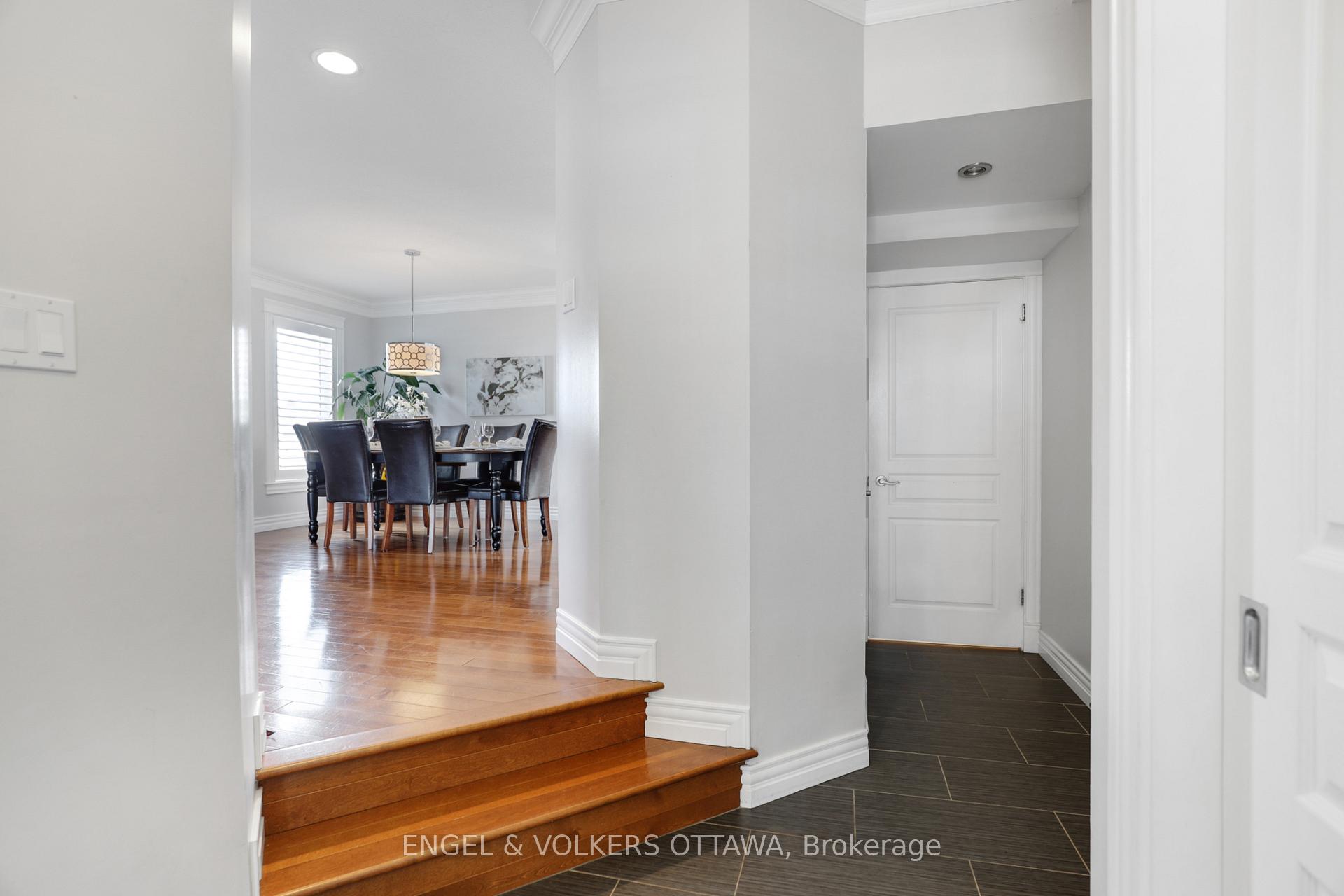 Photo 2 of 83 Scampton Drive, Ottawa, Kanata - Morgan's Grant/South March — HOMEH