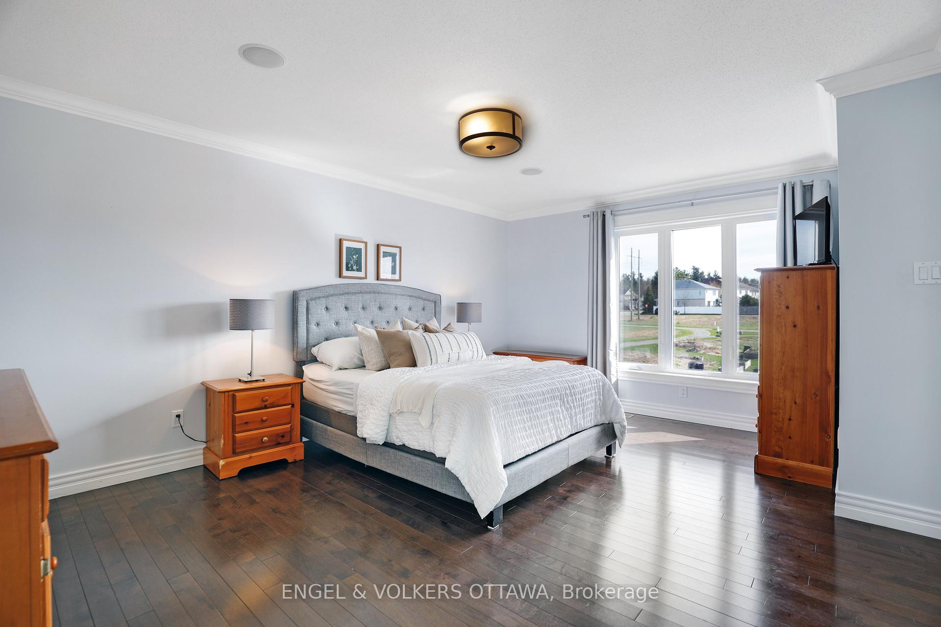 Photo 16 of 83 Scampton Drive, Ottawa, Kanata - Morgan's Grant/South March — HOMEH