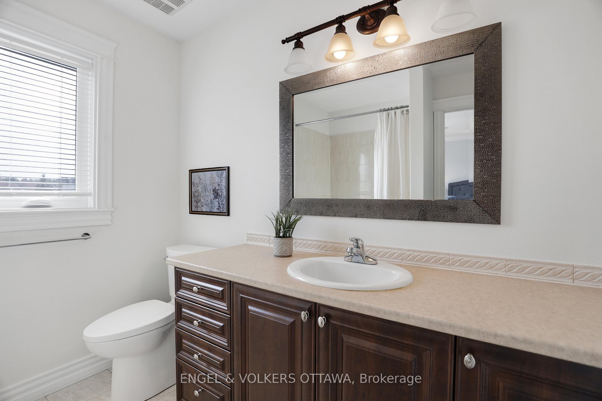 Photo 17 of 83 Scampton Drive, Ottawa, Kanata - Morgan's Grant/South March — HOMEH