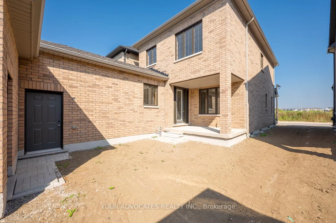 Photo 5 of 17 Albert Newell Drive, Markham, Cornell — HOMEH