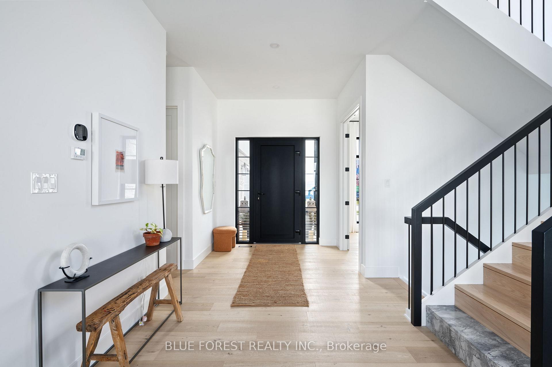 Photo 8 of 102 Edgewater Boulevard, Middlesex Centre, Kilworth — HOMEH