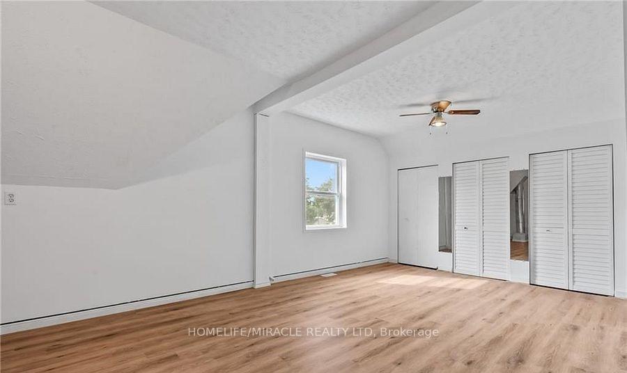Photo 15 of 22 William Street S, Minto — HOMEH