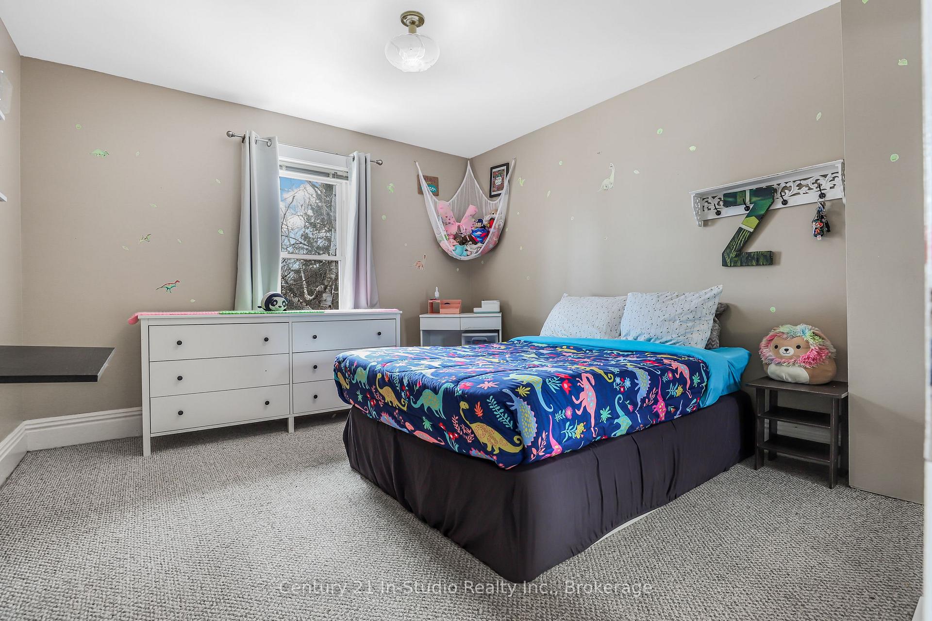 Photo 19 of 356 Third Street, Midland — HOMEH