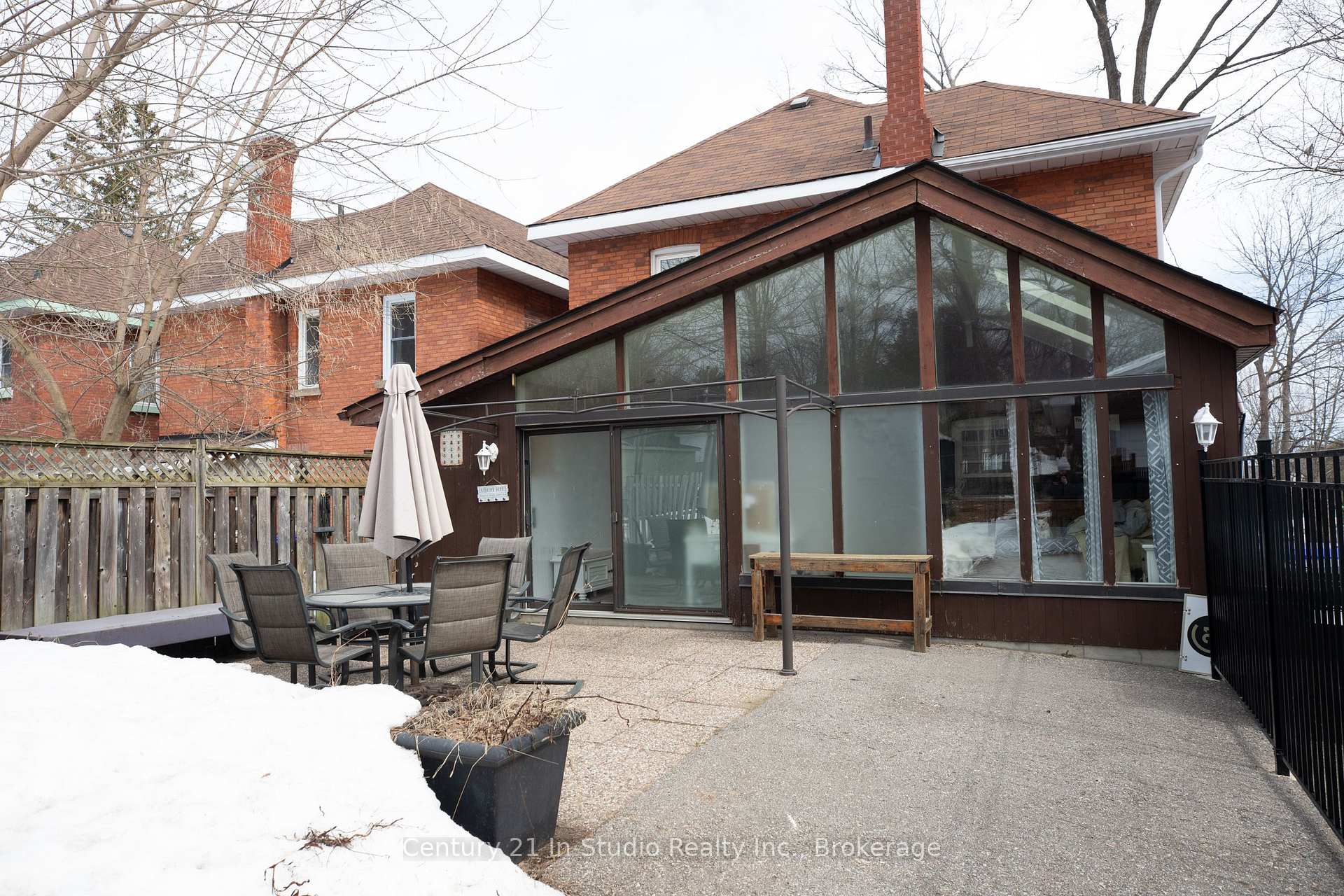 Photo 24 of 356 Third Street, Midland — HOMEH