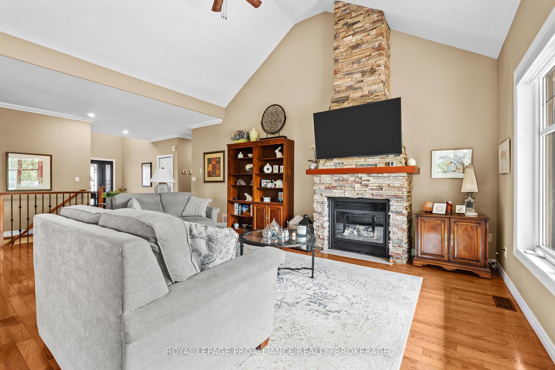 Photo 8 of 1140 Trailhead Place, Kingston, Central City West — HOMEH