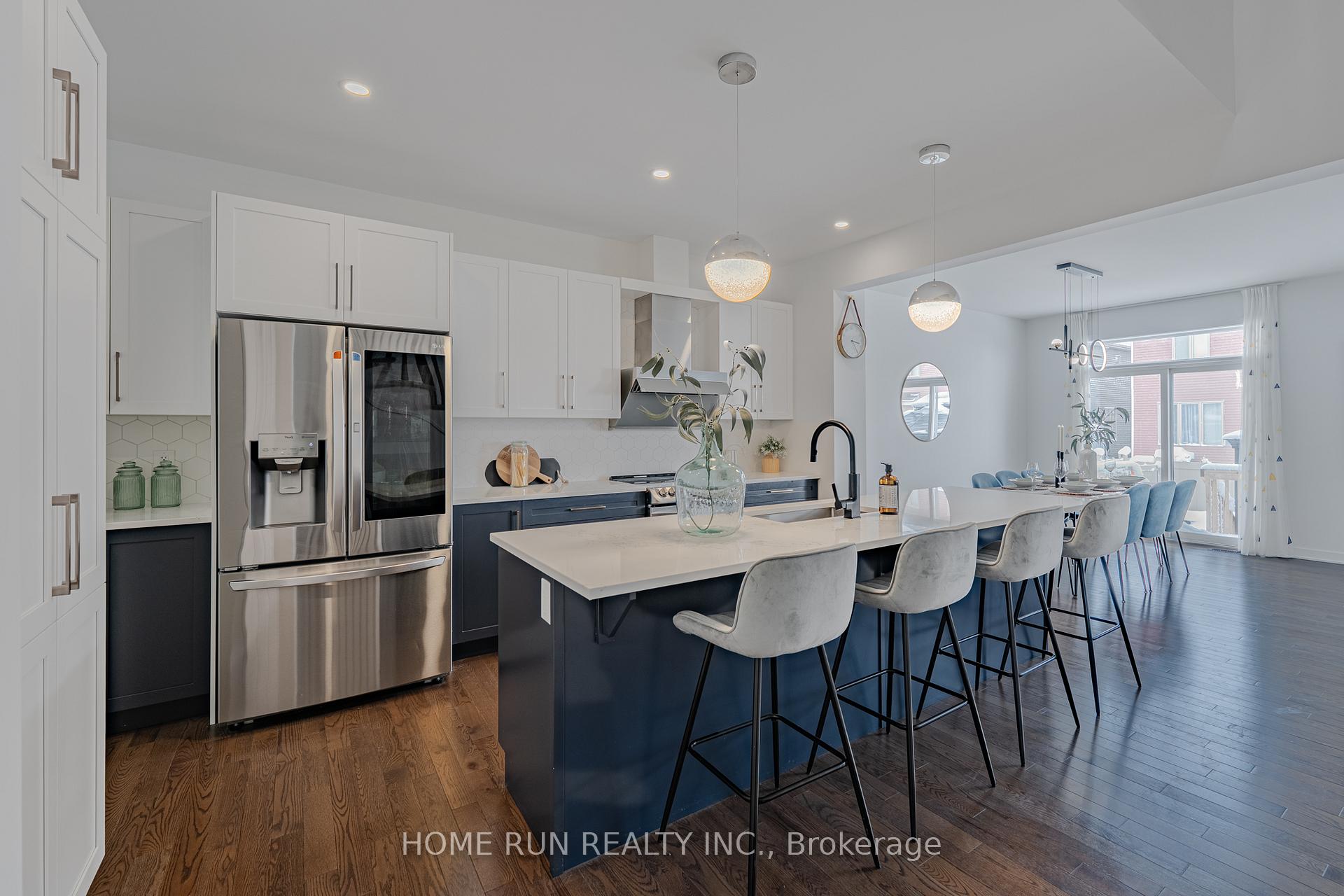 Photo 12 of 131 Defence Street, Ottawa, Kanata - Emerald Meadows/Trailwest — HOMEH