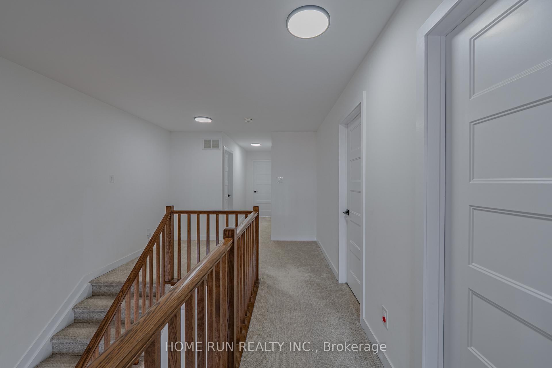 Photo 30 of 131 Defence Street, Ottawa, Kanata - Emerald Meadows/Trailwest — HOMEH