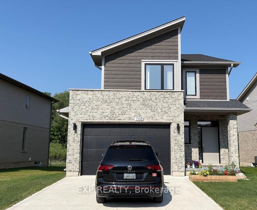 Front of 760 Chelton Rd