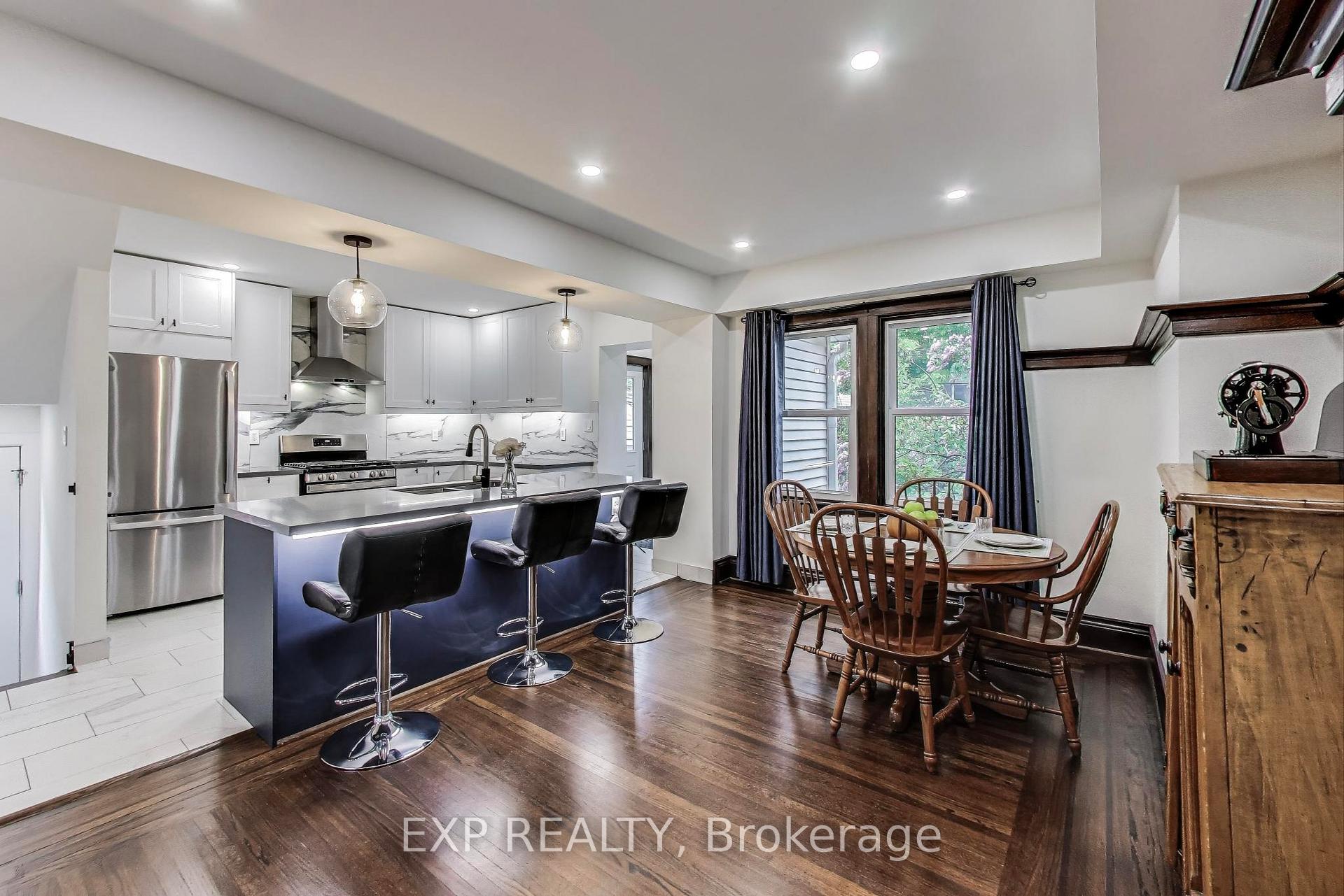 Photo 7 of 71 Huxley Avenue S, Hamilton, Delta — HOMEH