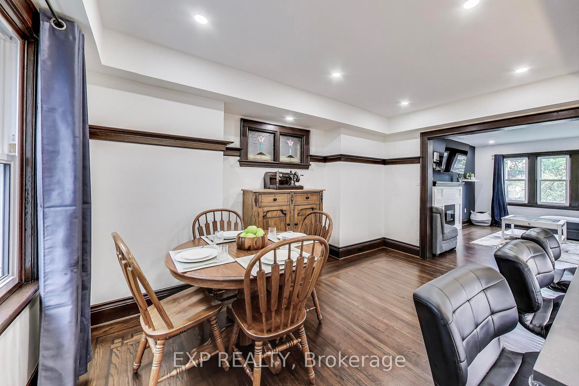 Photo 8 of 71 Huxley Avenue S, Hamilton, Delta — HOMEH