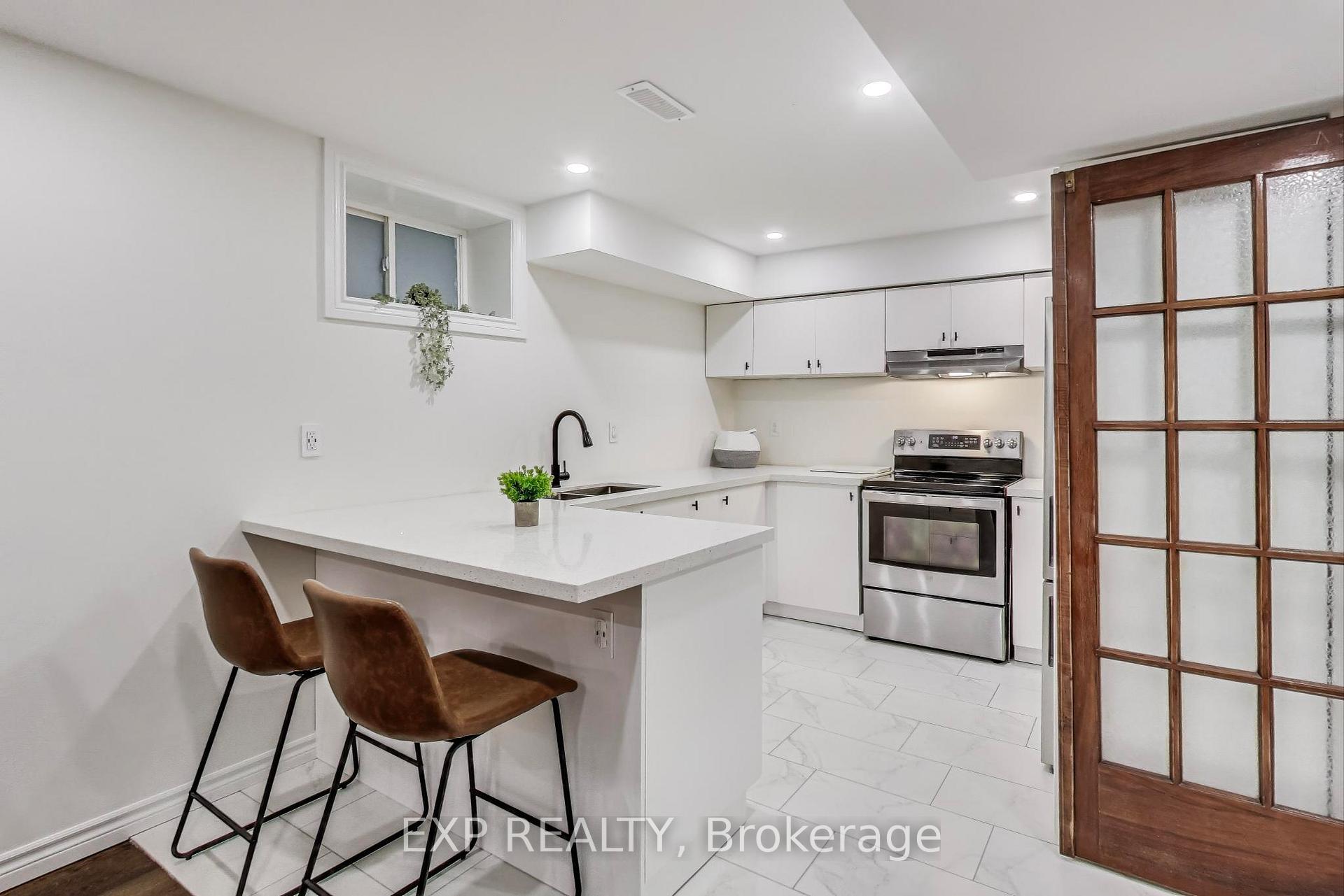 Photo 30 of 71 Huxley Avenue S, Hamilton, Delta — HOMEH