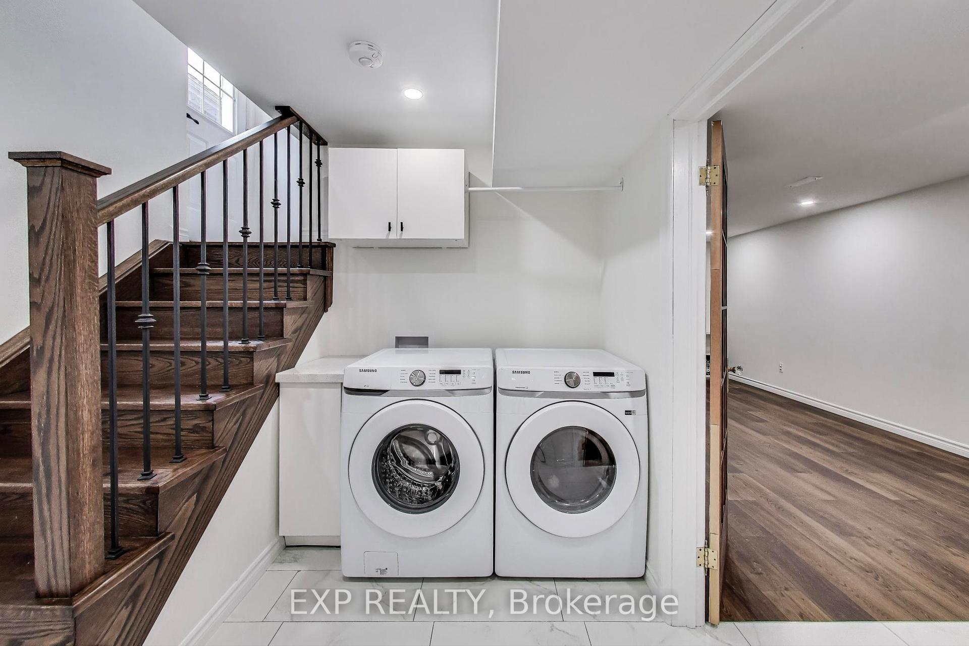 Photo 34 of 71 Huxley Avenue S, Hamilton, Delta — HOMEH