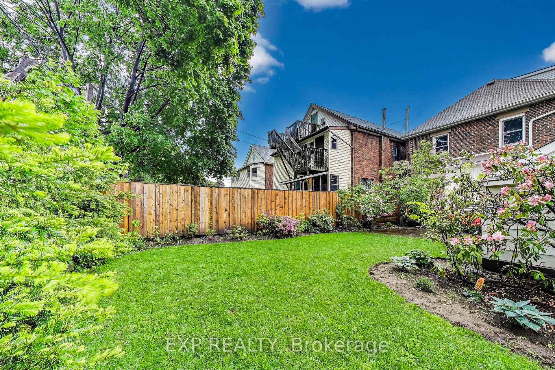 Photo 42 of 71 Huxley Avenue S, Hamilton, Delta — HOMEH