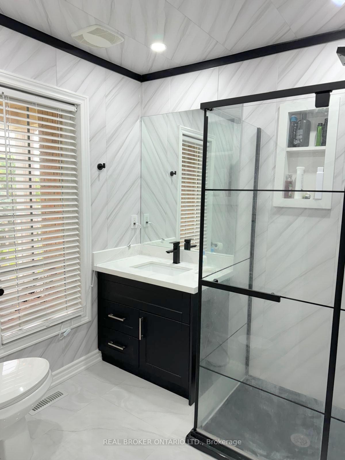 Photo 8 of 26 Forestbrook Drive, Markham, Box Grove — HOMEH