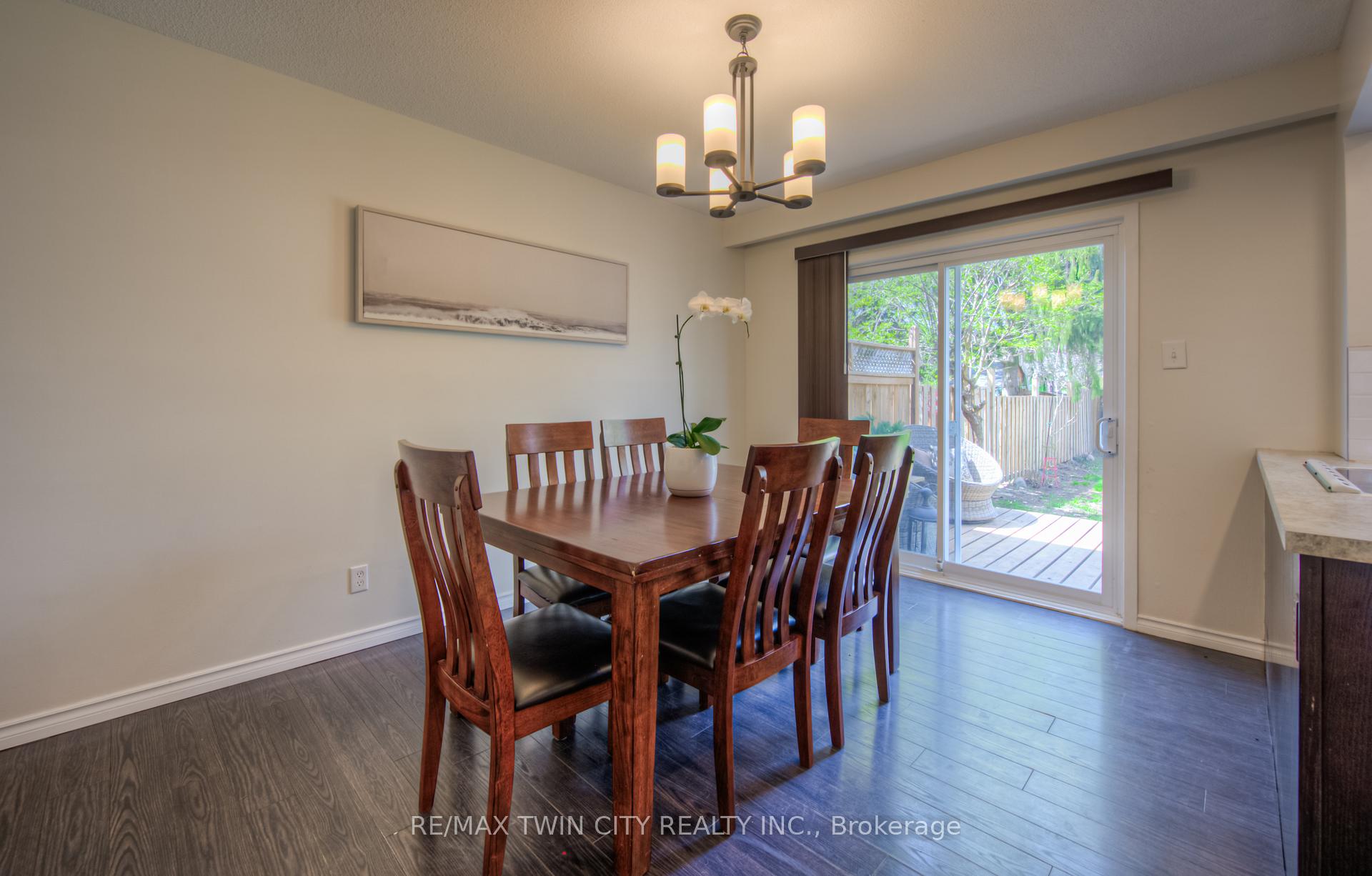 Photo 17 of 76 Charles Best Place, Kitchener — HOMEH